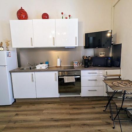 Appartement Cosy Proche Du Port Nizza Exterior foto