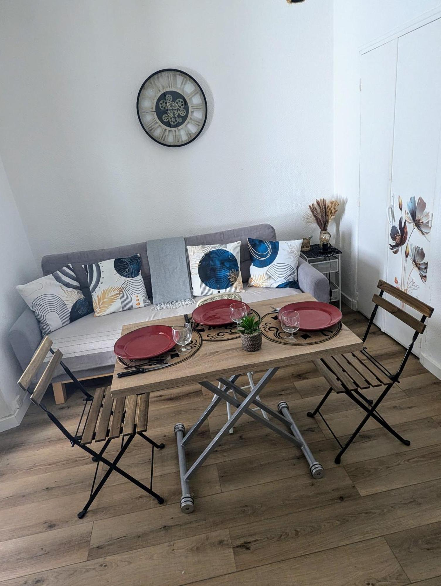 Appartement Cosy Proche Du Port Nizza Exterior foto